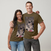 Wie ben ik? Pug T-shirt (Unisex)