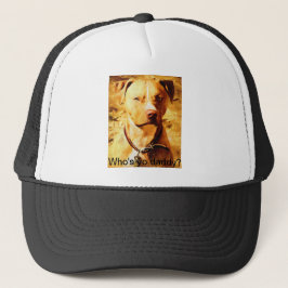 "Wie is je vader?" Trucker Hat met Good Ole' Dog Pet