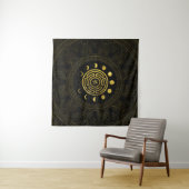 Wiel van Hecate en Moons Wandkleed (In situ)