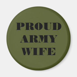 Wife bij het Magnet Proud Army Magneet