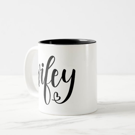 Wifey Coffee-Mok Tweekleurige Koffiemok (Voorkant links)