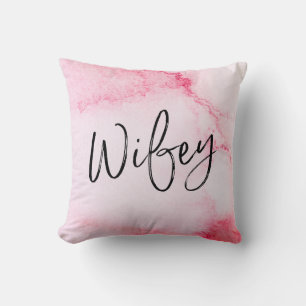 Wifey handgeschreven roze aquarel kussen
