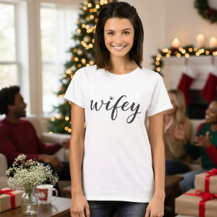 Wifey Kleurrijk Schrift Hart Dames T-Shirt Cadeau
