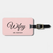 Wifey Pas getrouwd Modern Script Custom Monogram N Bagagelabel (Voorkant horizontaal)