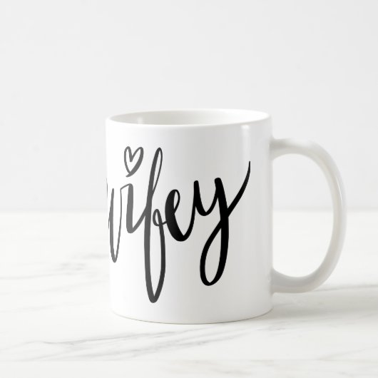 WIFEY Stijlvolle handgeschreven scripttypografie Koffiemok (Rechts)