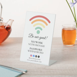 Wifi-wachtwoord en netwerk gepersonaliseerd reclamebord met voetstuk