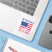 Wij, het volk Funny Distress USA Vlag op 4 juli Sticker (Laptop met iPhone)