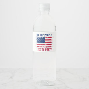 Wij, het volk Funny Distress USA Vlag op 4 juli Waterfles Etiket