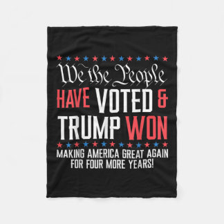 Wij, het volk, hebben gestemd en Trump heeft Mega  Fleece Deken