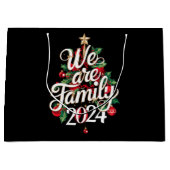 Wij zijn familie kerst 2024 bijpassende pyjama groot cadeauzakje (Voorkant)