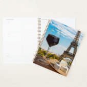 Wijnglas met brieskaas op Eiffeltoren Planner (Display)