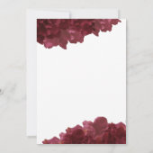 Wijnkleurige Bloemen Huwelijksuitnodiging Kaart (Achterkant)