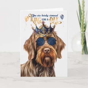 Wijzend Griffon Dog King voor een Dag Grappige Ver Kaart
