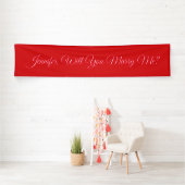 Wil je me trouwen? Witte Script-tekst, rood Spandoek (Insitu)