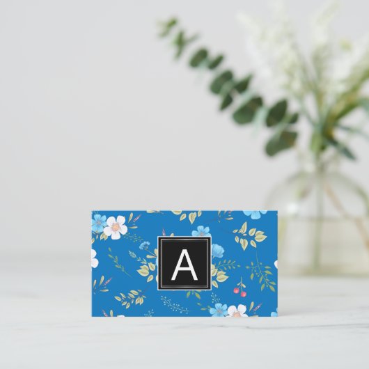 Wild Blue Flowers Spring Garden Pattern | Monogram Visitekaartje (Staand voorkant)