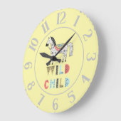 Wild Child Scandinavisch Paard Pastelgeel   Grote Klok (Hoek)