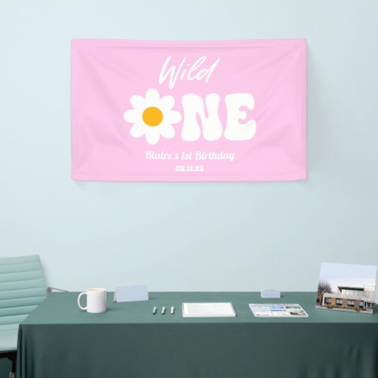 Wild Eén roze Witte Dagen Retro 1 eerste verjaarda Spandoek (Beurs)