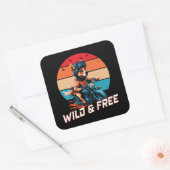Wild en vrij vierkante sticker (Envelop)