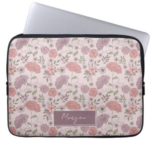 Wild Flowers, gepersonaliseerd met de naam Floral Laptop Sleeve