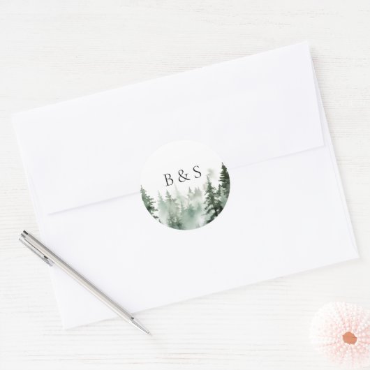 Wild Forest Pines Bruiloft Monogram Envelop Seal Ronde Sticker (Envelop)