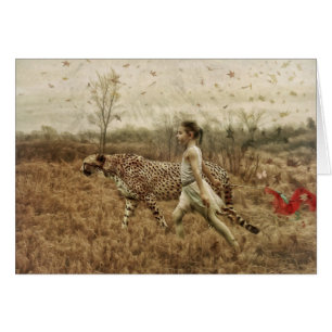 Wild Girl loopt met een Cheetah Art Card