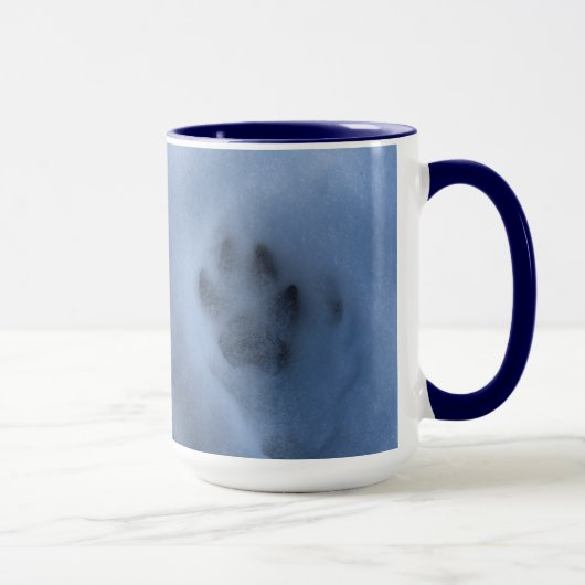 Wild Gray Wolf Paw Print in Winter Snow Mok (Rechts)