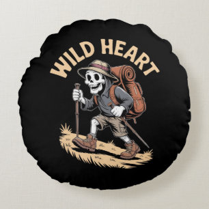 Wild Heart – Adventurer Skeleton Hiking Rond Kussen