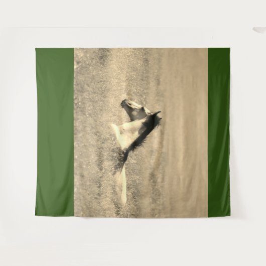 WILD HORSE DANS LE DÉSERT Tapisserie PERSONNALISAB (Devant (Horizontal))