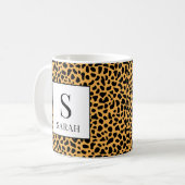 Wild Leopard Print Initial Custom Name Mug Koffiemok (Voorkant links)