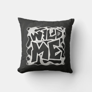 Wild Me Koe Black en White Kussen