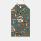 Wild Mushrooms on pine green Cadeaulabel (Voorkant)