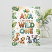 Wild One First Birthday Invitation Card | Ava (Debout devant)
