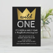 Wild One First Birthday Invitation Gold Crown (Debout devant)