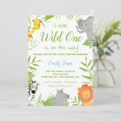 Wild One Safari Animaux Baby shower Invitation gar (Debout devant)