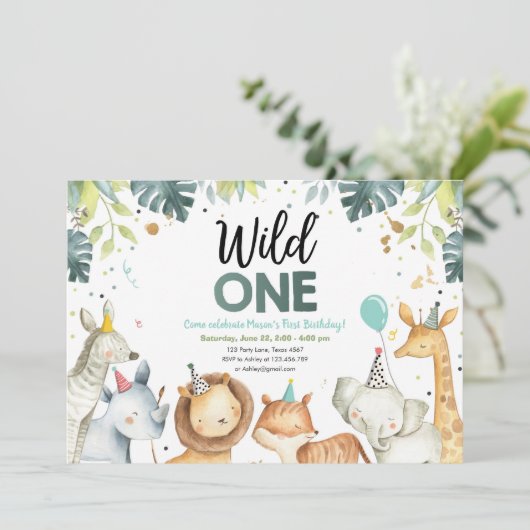 Wild One Safari Animaux Garçon Invitation Annivers (Debout devant)