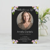 Wild Roos Viering van het Leven Kaart (Staand voorkant)