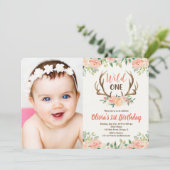 Wild un 1er anniversaire photo invitation cerf ren (Debout devant)