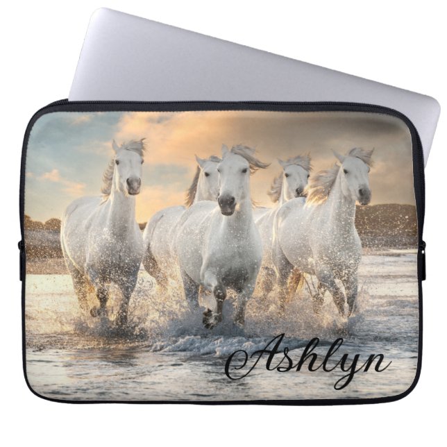 Wild White Horses Laptop Sleeve (Voorkant)