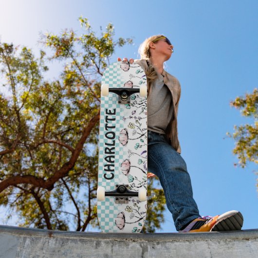Wildbloem en geruit patroon skateboard (Buiten 1)