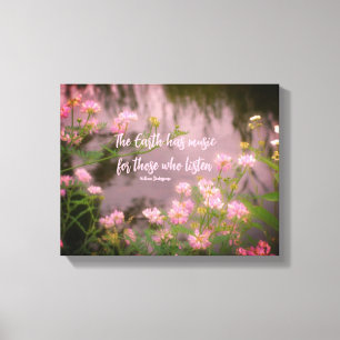 Wildbloemen in de buurt van Brook Earth Inspireren Canvas Afdruk