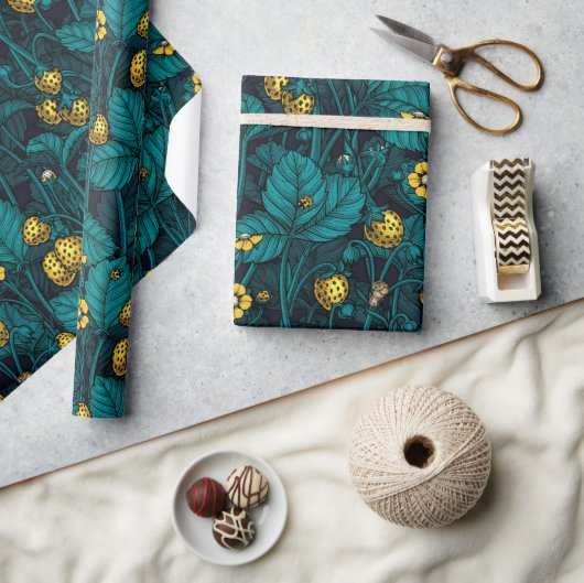 Wilde aardbeien, geel en blauw cadeaupapier (Crafts)