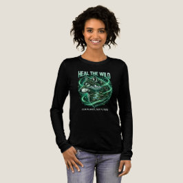 Wilde aarde met een majestueuze wolf vol bos Tri-Blend shirt