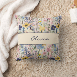 Wilde bloem monogram naam kussen