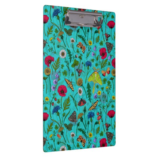 Wilde bloemen en motten op blauwgroen klembord (Rechts)