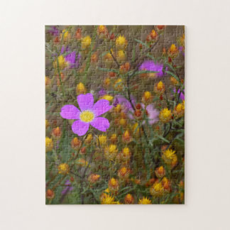 Wilde Bloemen Harmonie – Paars & Goud in Bloei Legpuzzel
