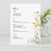 Wilde bloemen modern menu kaart met monogram op ac (Staand voorkant)