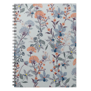 Wilde bloemen op blauw, botanisch patroon. notitieboek