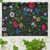 Wilde bloemen op zwart theedoek (Gevouwen)