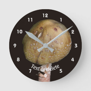 Wilde bruine paddestoel gepersonaliseerd natuur ronde klok