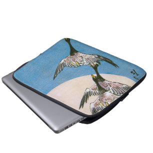 Wilde ganzen vliegen omlaag over de maan, Hiroshig Laptop Sleeve